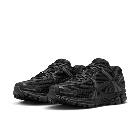 NIKE Zoom Vomero 5 Mens Sneakers